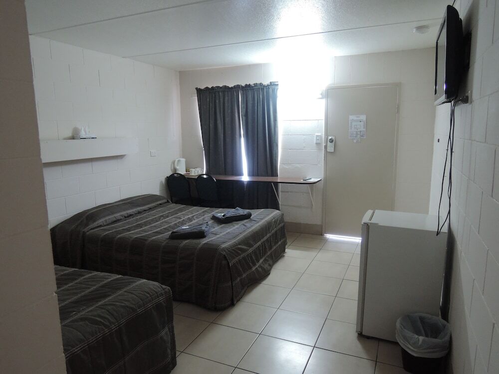 Motel 707 Emerald Zewnętrze zdjęcie